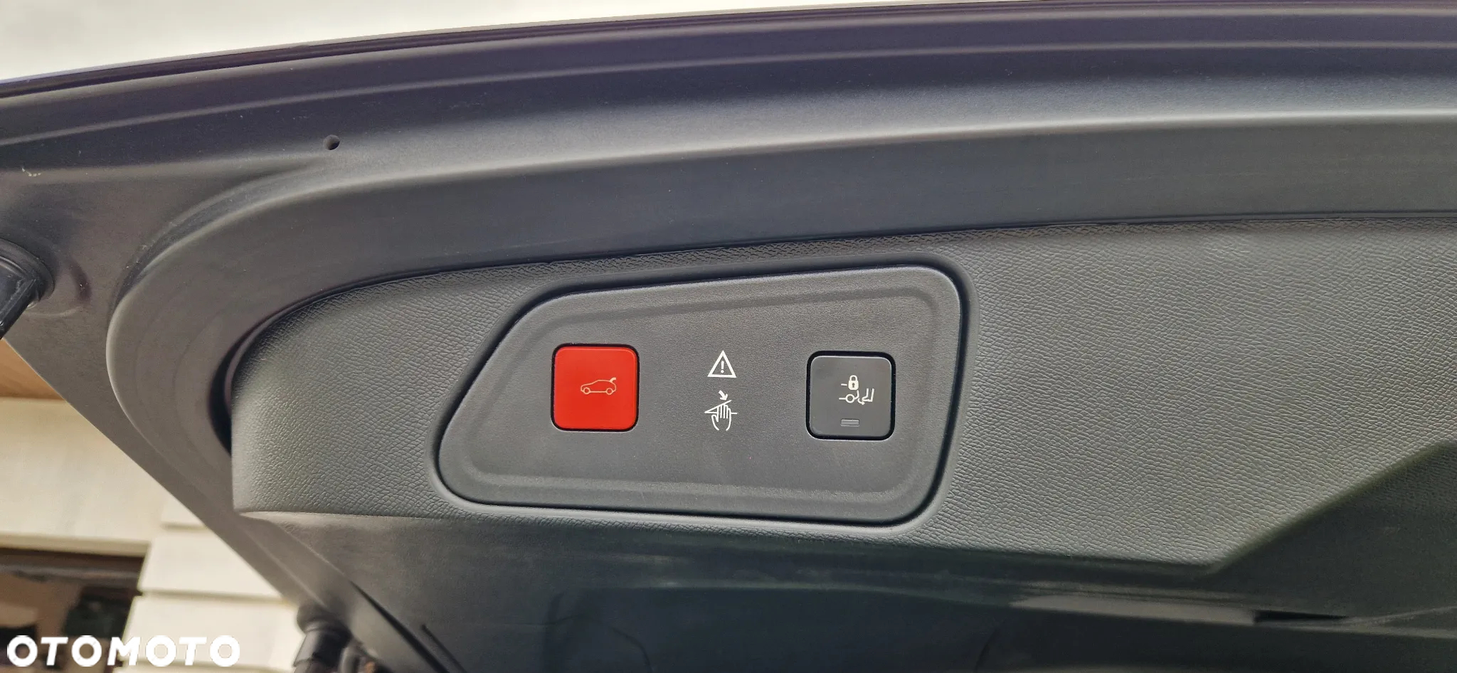 Peugeot 3008 THP 165 EAT6 Stop & Start Active - 27