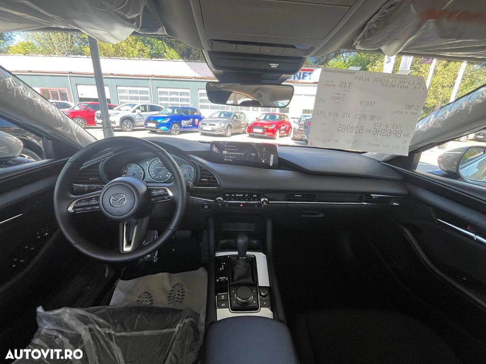 Mazda 3 e-Skyactiv X186 AT MHEV Center-Line - 10