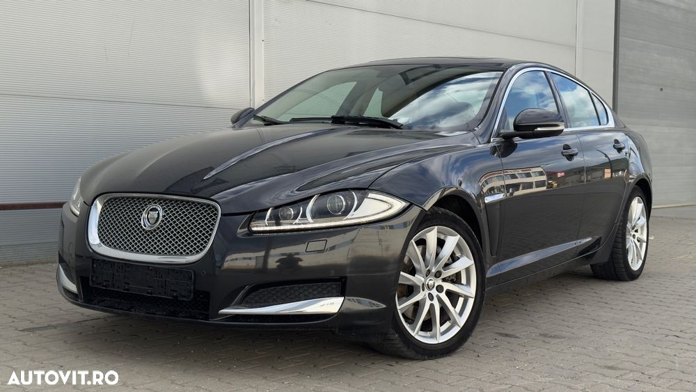 Jaguar XF 2.2 - 1