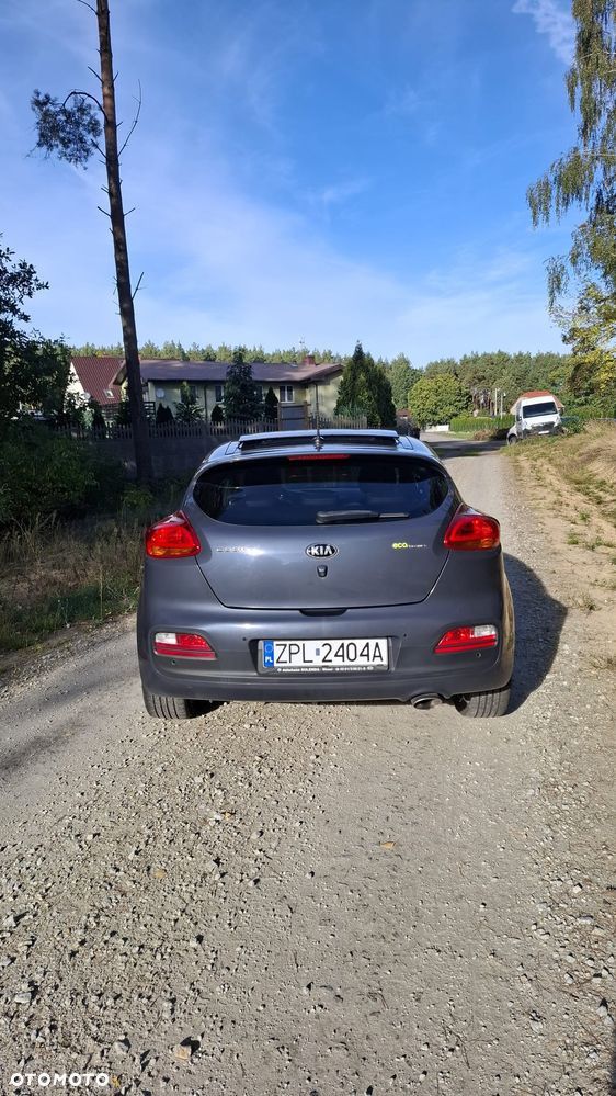 Kia Ceed - 6