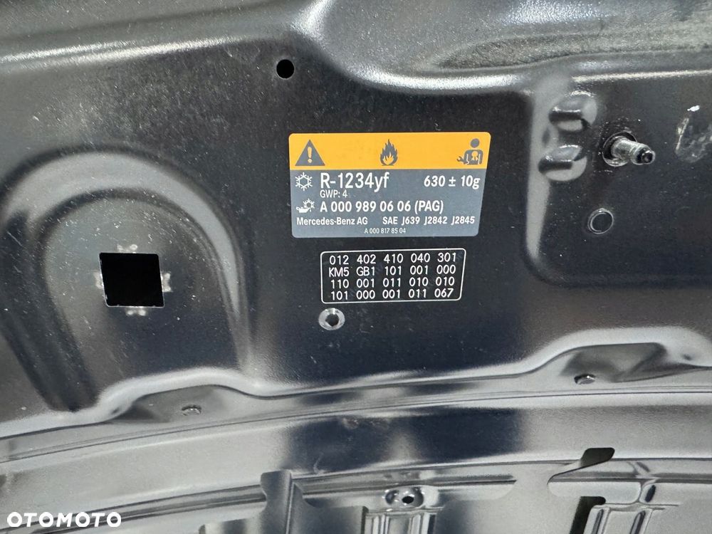MASKA MERCEDES CLA W118 CZARNA A1188804700 - 5
