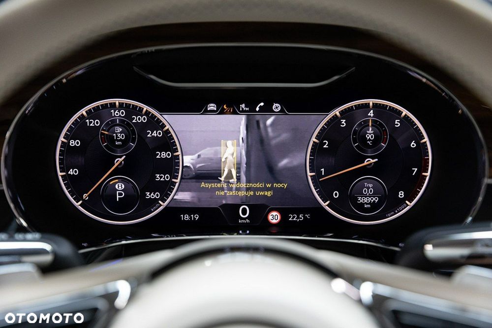 Bentley Flying Spur - 41