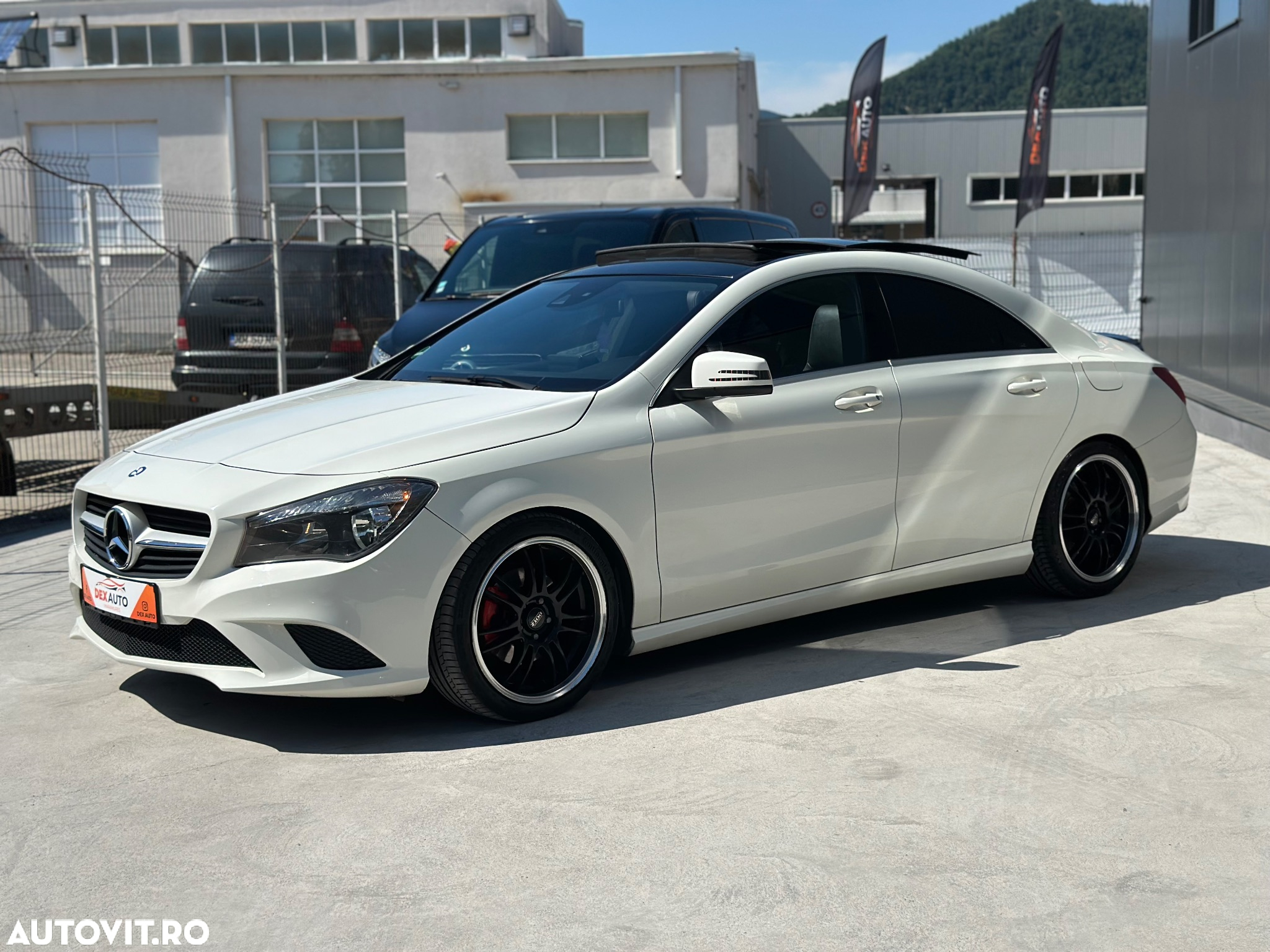 Mercedes-Benz CLA 200 d - 15