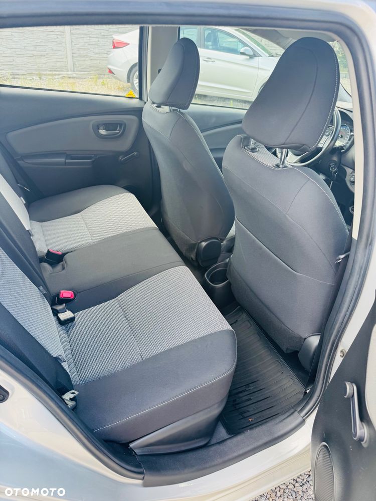 Toyota Yaris - 11