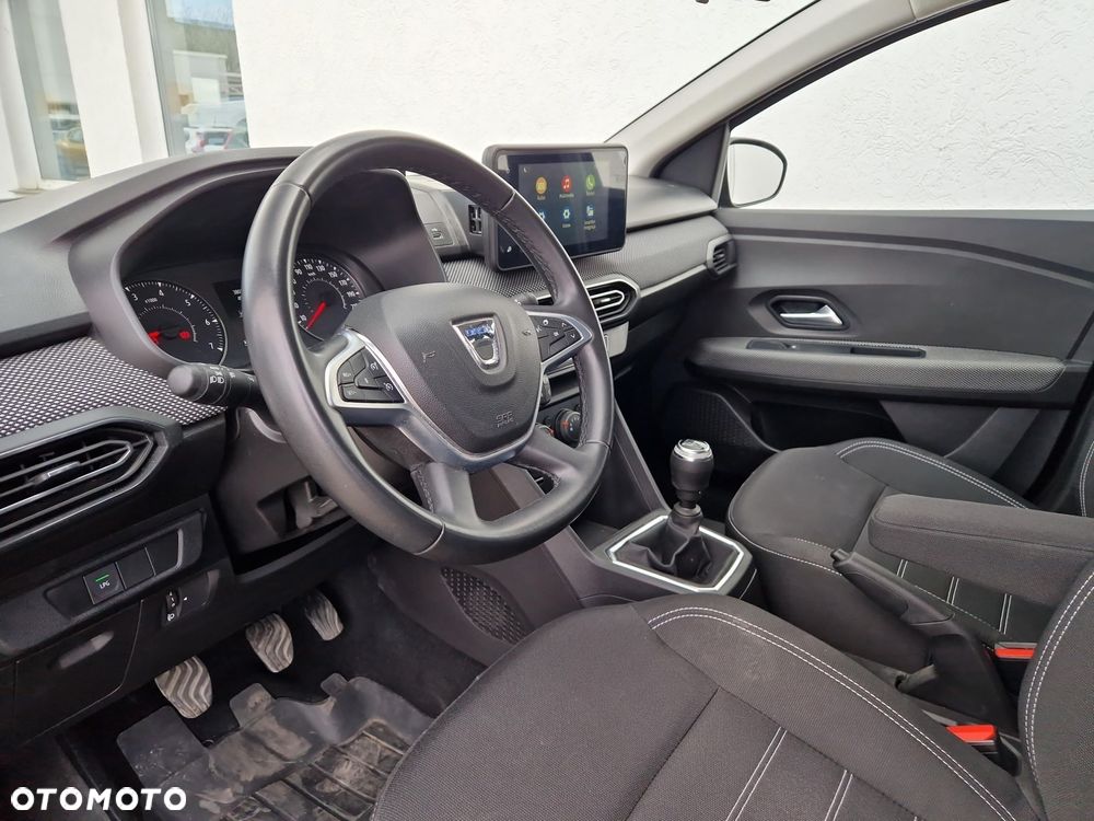Dacia Sandero - 9