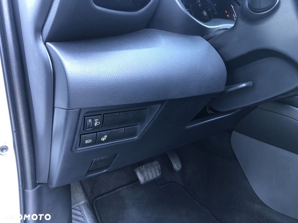Toyota Yaris Hybrid 1.5 Style - 10