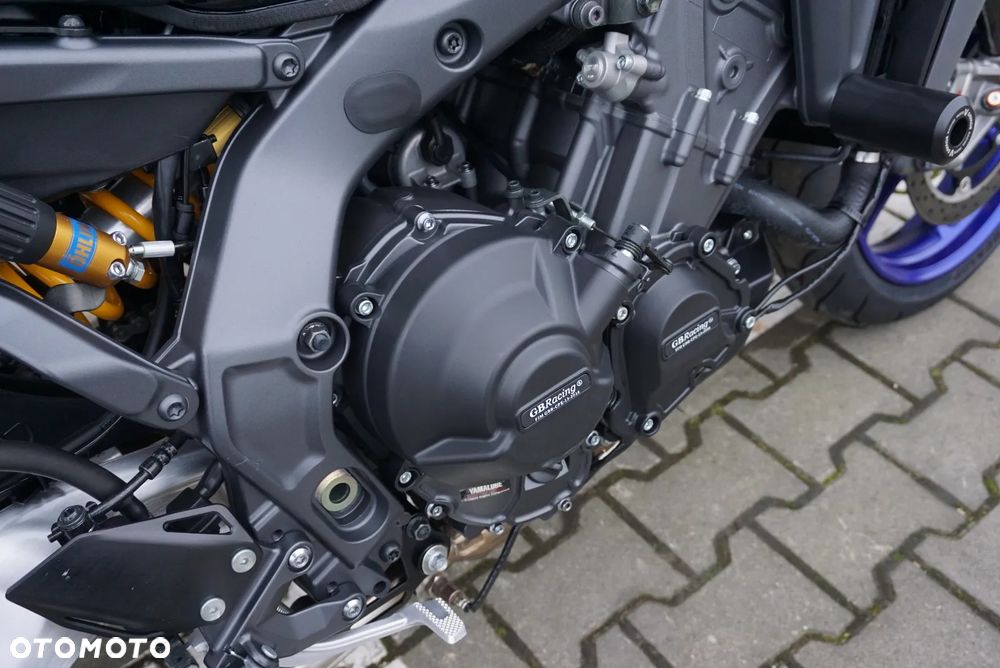 Yamaha MT - 6