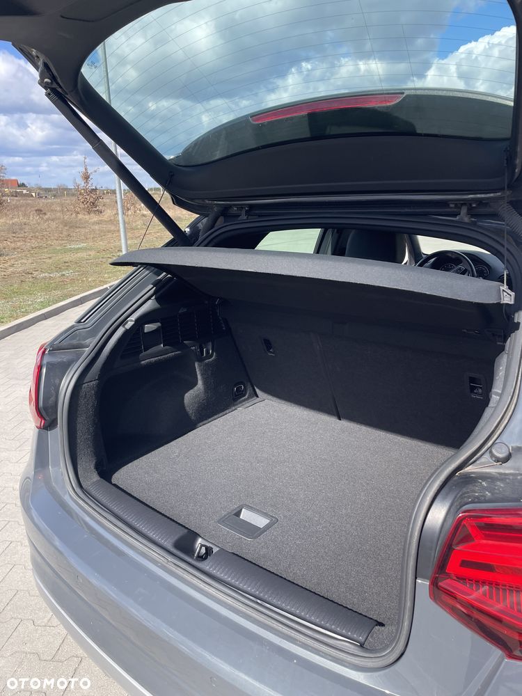 Audi Q2 - 13