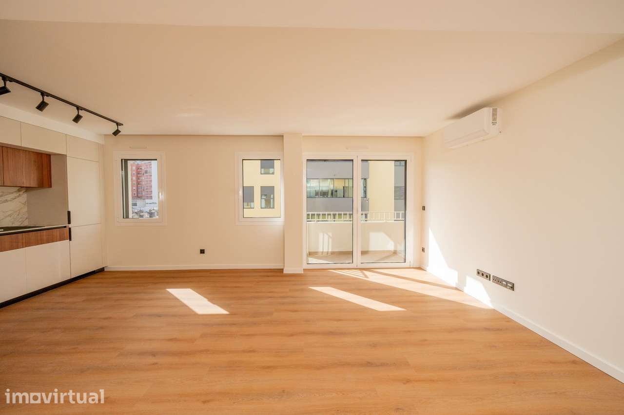 Apartamento T2 Novo com Vista Cidade no Centro de Torres Vedras - Grande imagem: 5/27