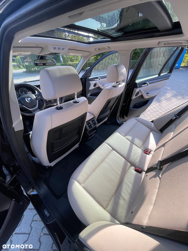 BMW X3 xDrive28i xLine - 15