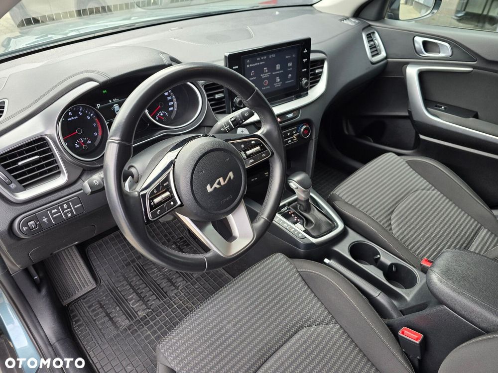 Kia XCeed 1.5 T-GDI M DCT - 13