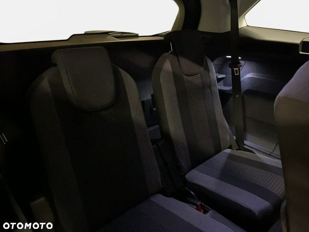 Peugeot 5008 - 18
