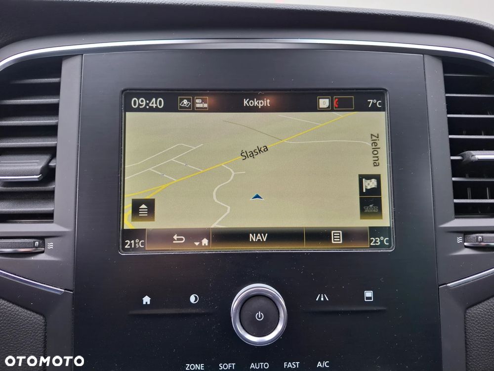 Renault Megane ENERGY TCe 140 EDC LIMITED - 23