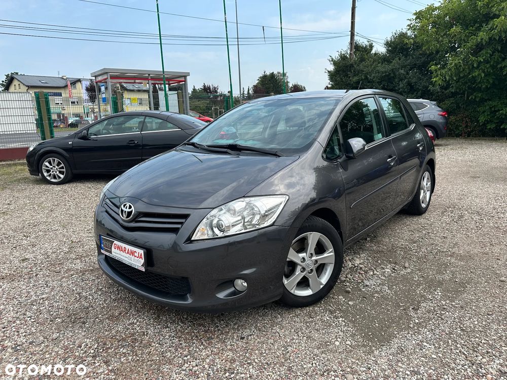 Toyota Auris - 3