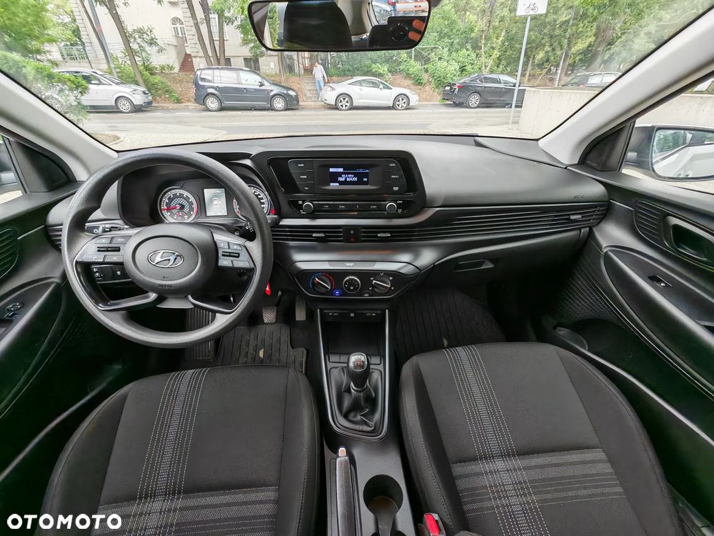 Hyundai i20 1.2 Pure - 21