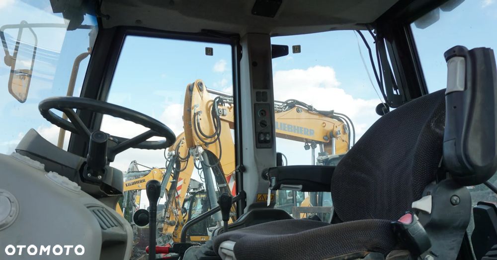 Volvo BL 61 B - 7