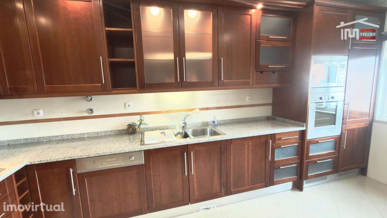 Fantástico Apartamento T3 Montijo - Coz. Equipada, AC, Sala c/ Lare... - Grande imagem: 5/39