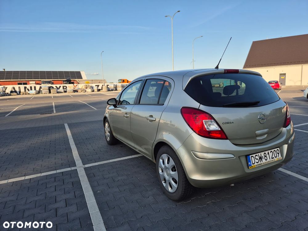 Opel Corsa 1.4 16V 111 - 4