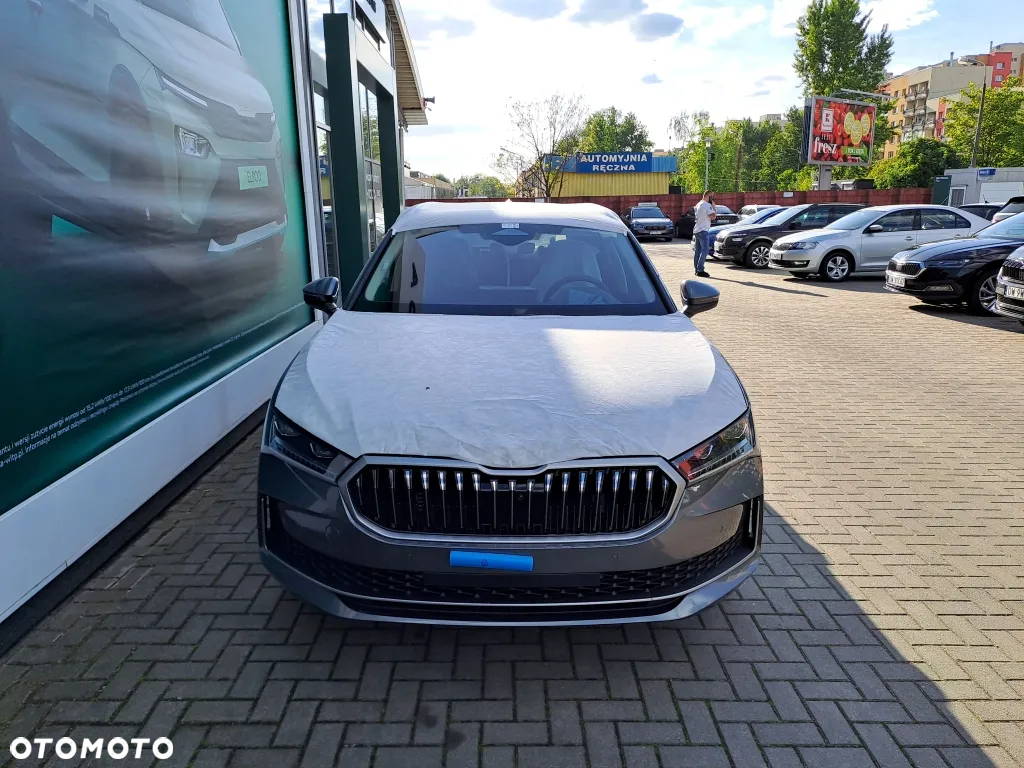 Skoda Superb 2.0 TSI L&K DSG - 3