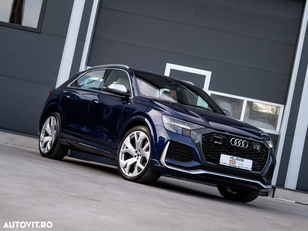 Audi RS Q8 - 16
