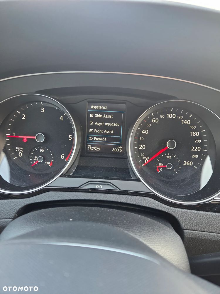Volkswagen Passat 2.0 TDI SCR DSG Business - 16