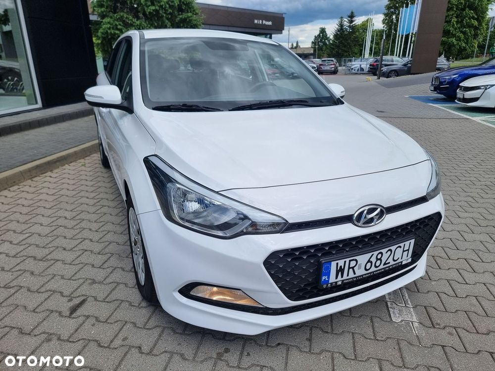 Hyundai i20 1.2 BlueDrive Classic + - 6