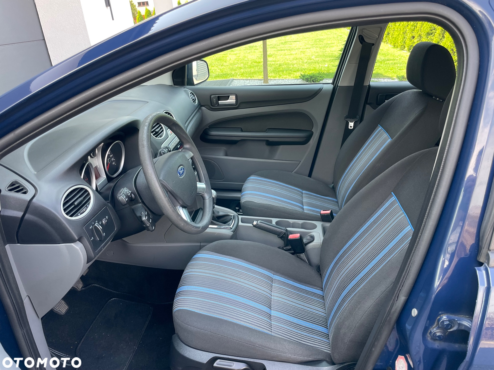 Ford Focus 1.6 16V Ghia - 12