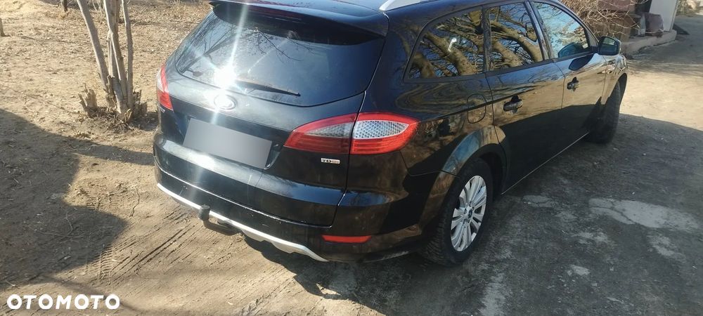 Ford Mondeo 2.0 TDCi Ghia - 4