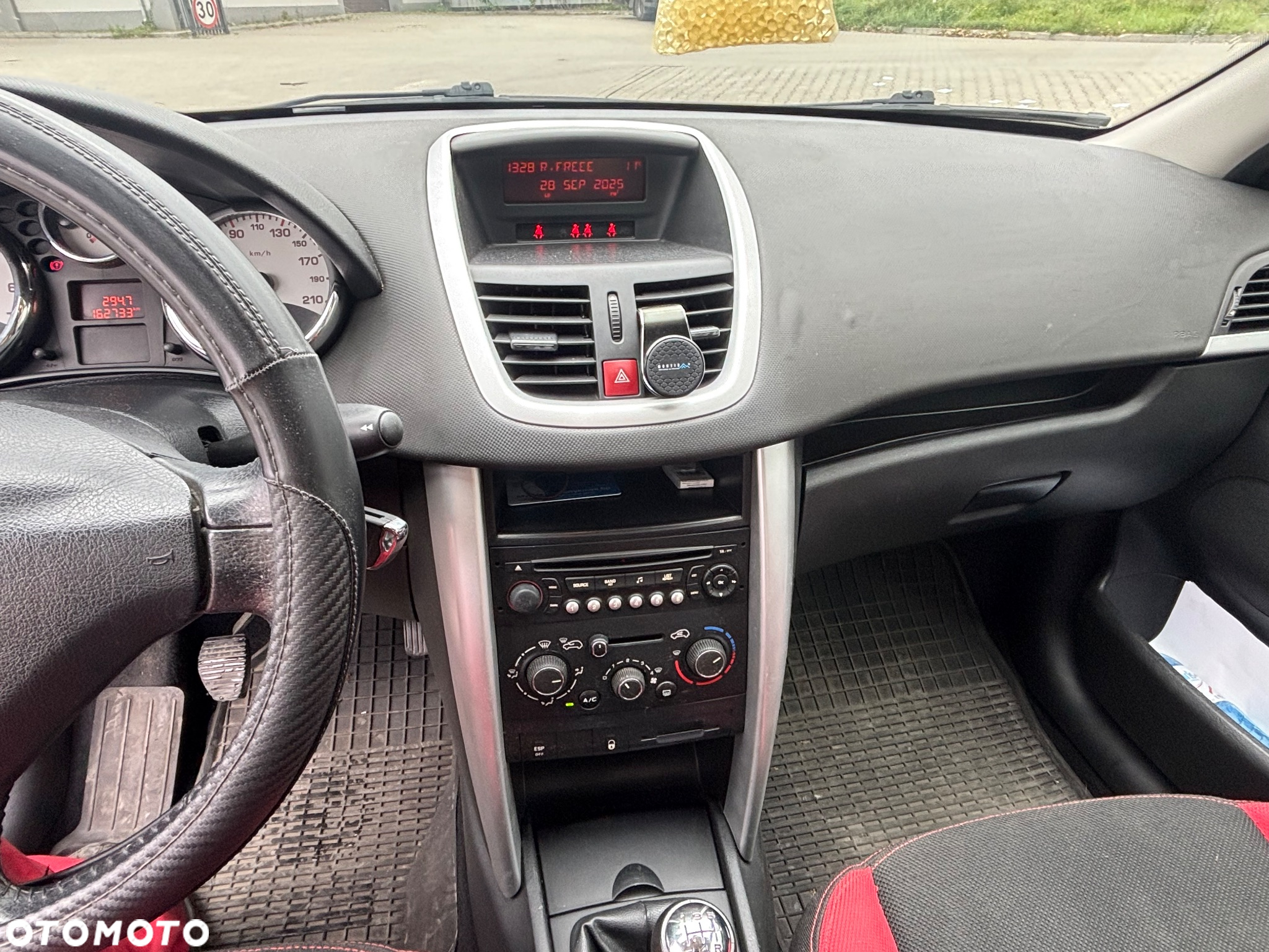 Peugeot 207 1.4 Trendy - 14
