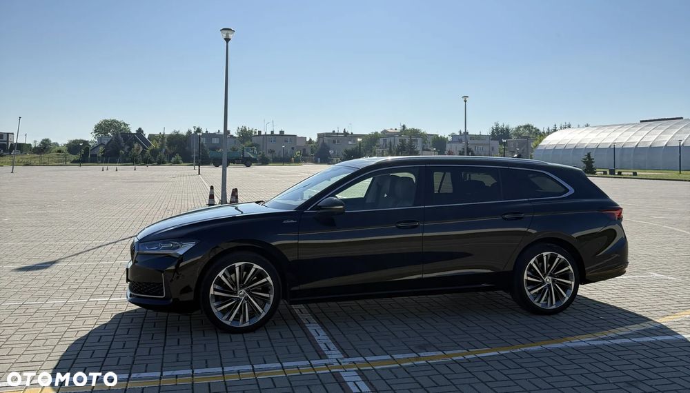 Skoda Superb 2.0 TDI SCR 4x4 L&K DSG - 12
