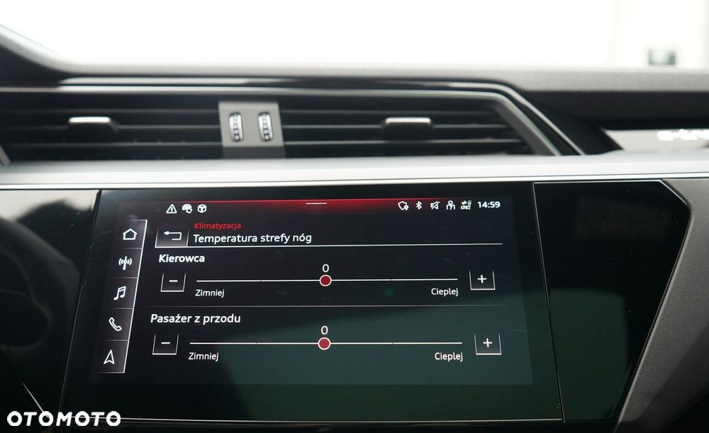 Audi Q8 Sportback e-tron - 36