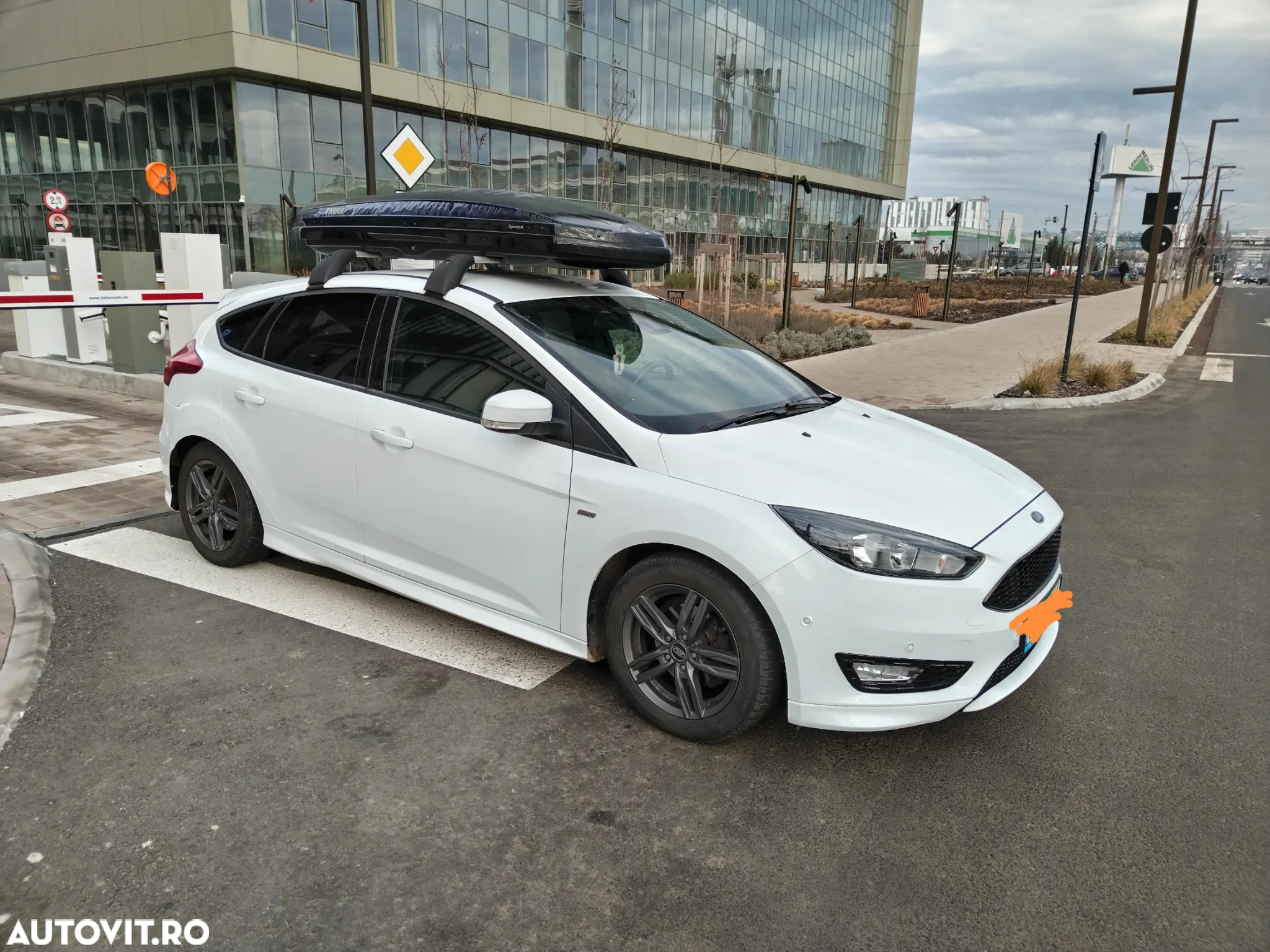 Ford Focus 1.0 EcoBoost ST-Line - 10