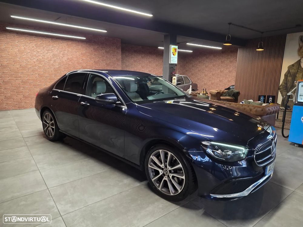 Mercedes-Benz E 220 d 9G-TRONIC Exclusive - 4