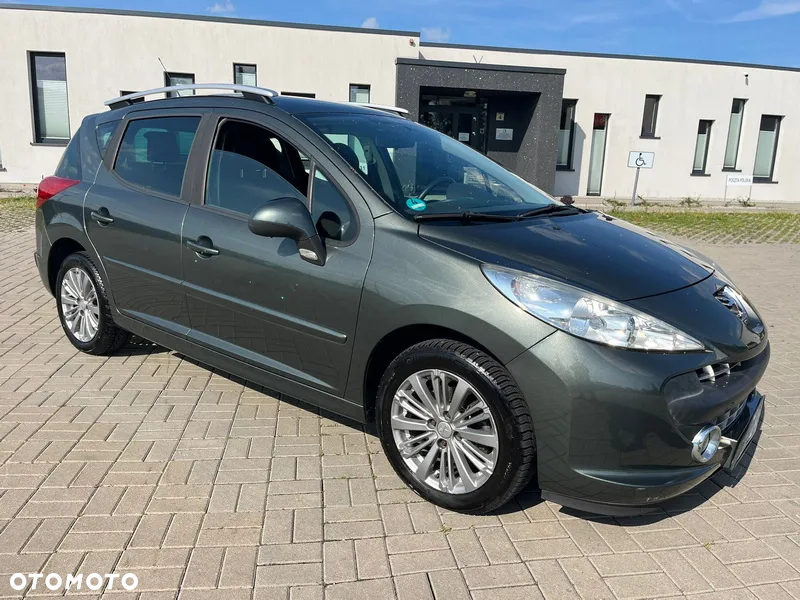 Peugeot 207 1.4 16V Trendy - 2