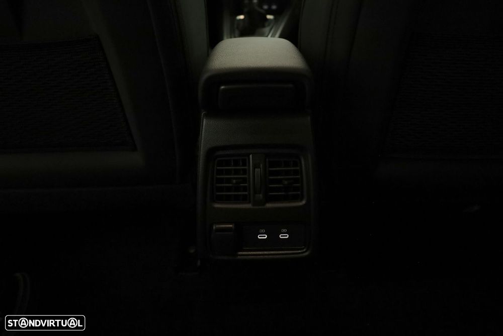 Renault Captur 1.0 TCe Techno Bi-Fuel - 21