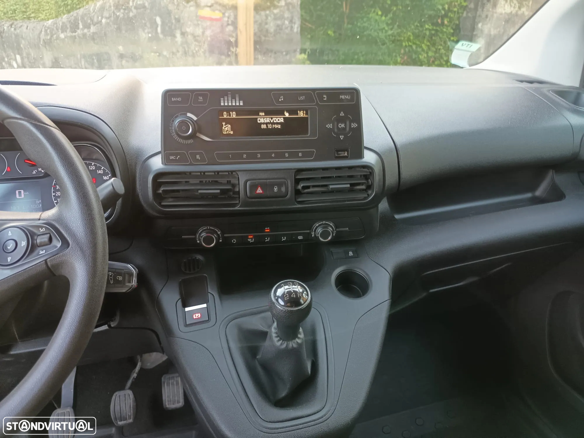 Opel COMBO - 11