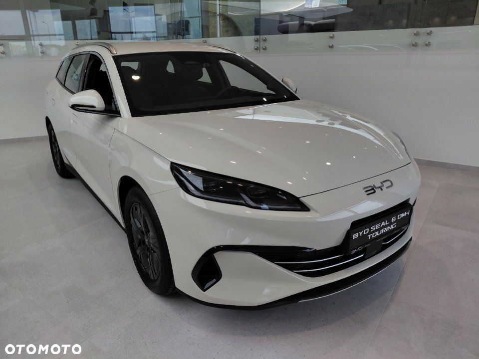BYD Seal 6 - 4