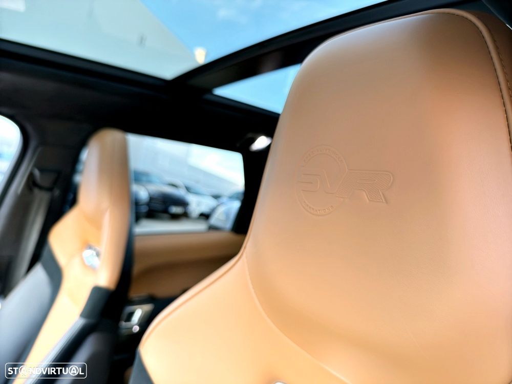 Land Rover Range Rover Sport P575 5.0 V8 SVR Carbon Edition - 32