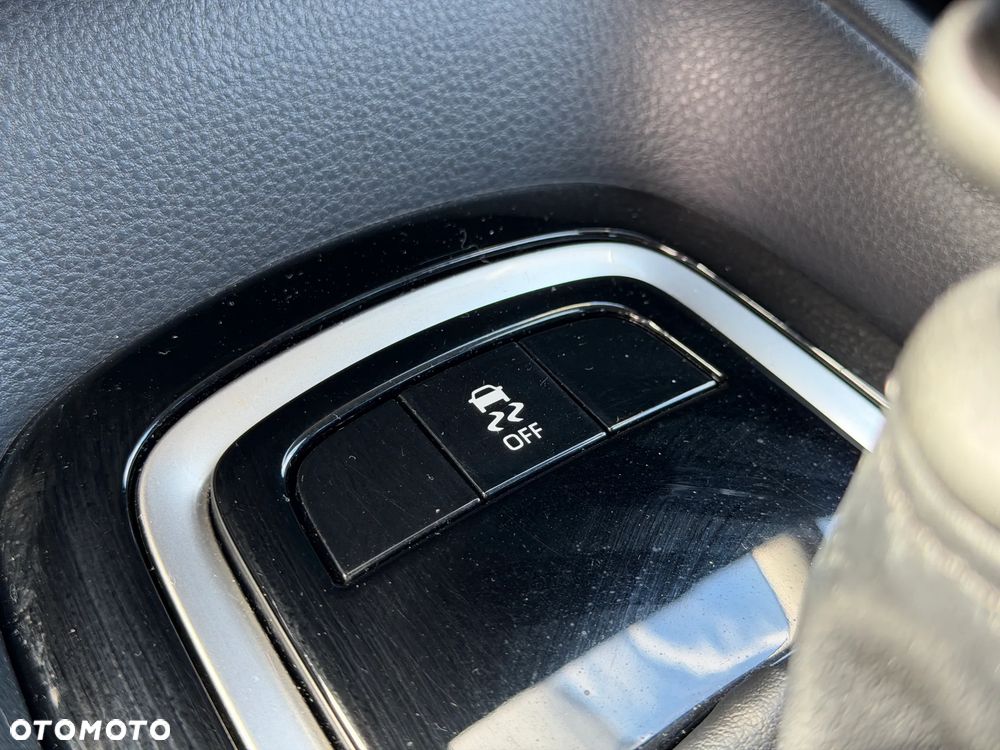 Toyota Corolla 1.5 Comfort - 19