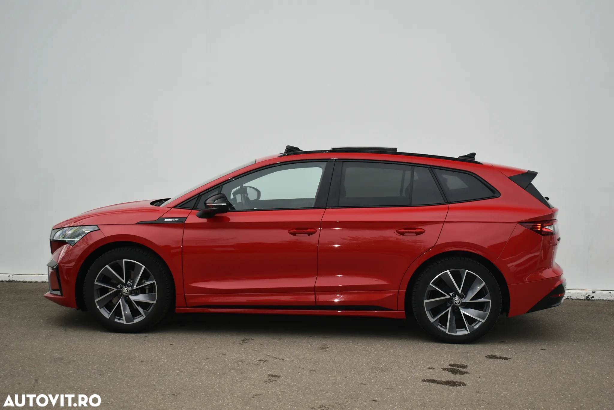 Skoda Enyaq iV Electric 80 - 12