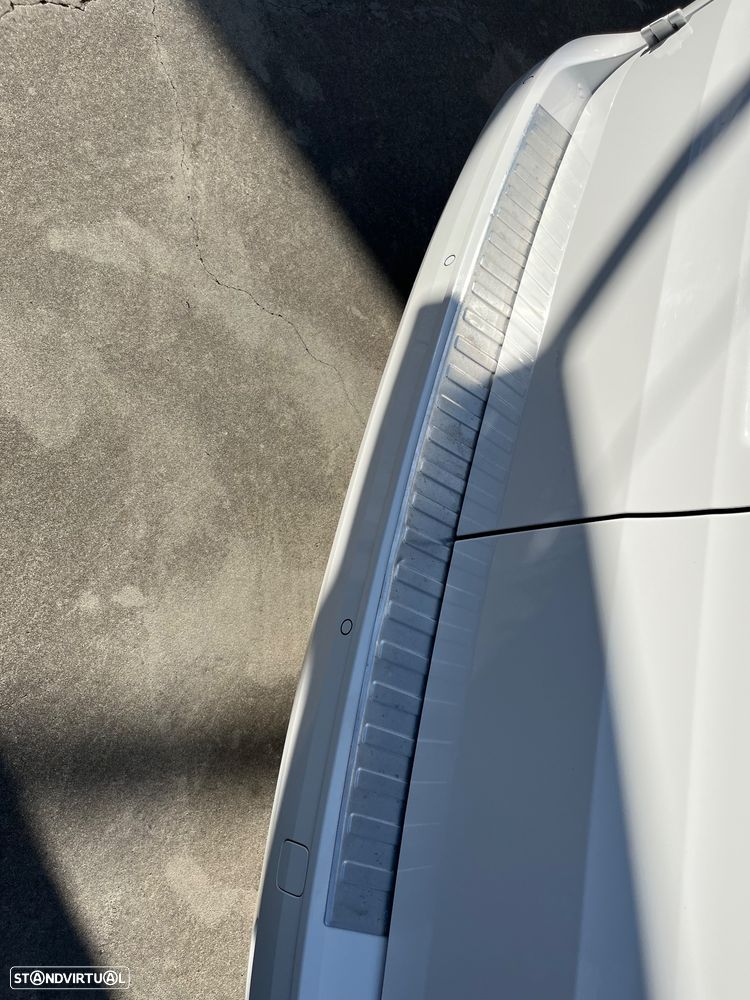 VW Caddy Cargo 2.0TDi 102 Cv Business - 12