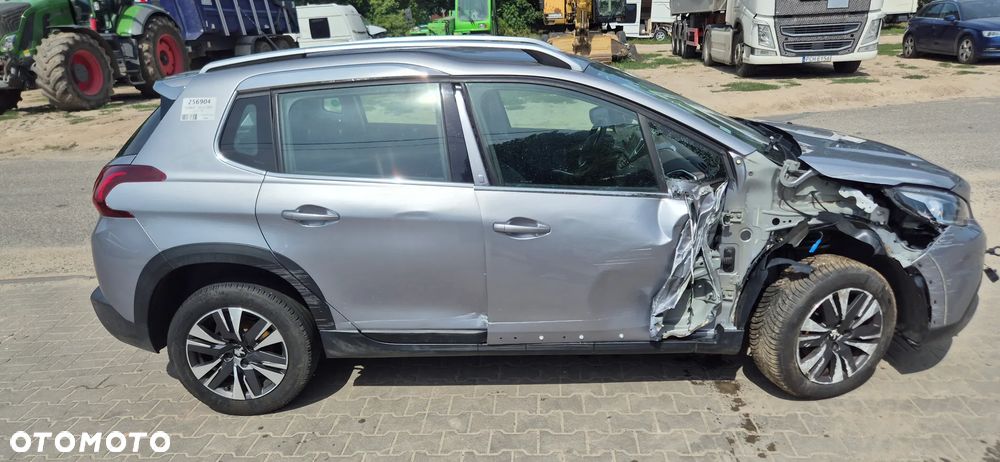 Peugeot 2008 1.2 Pure Tech GPF Crossway S&S - 4
