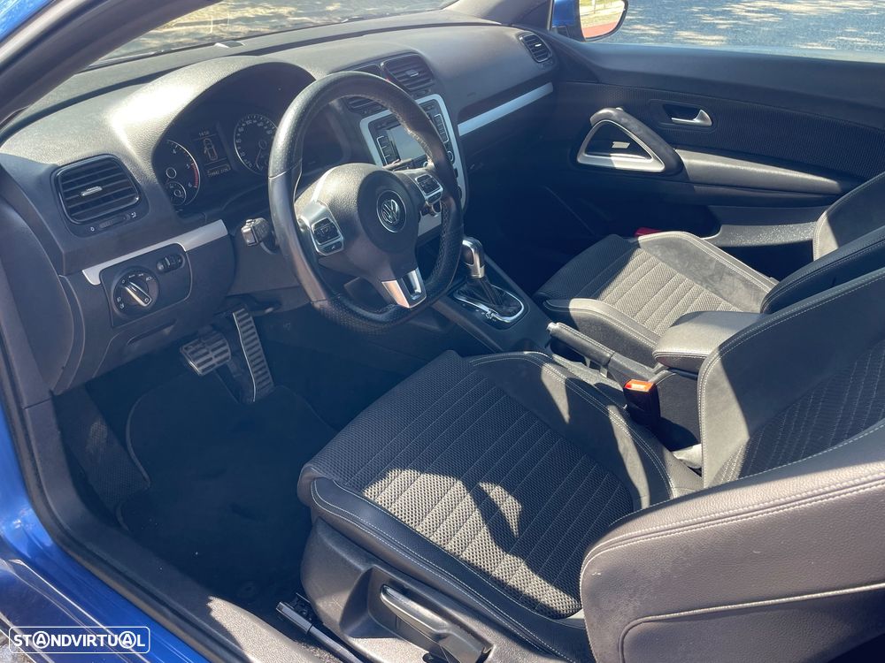 VW Scirocco 2.0 TDI Sport DSG - 9