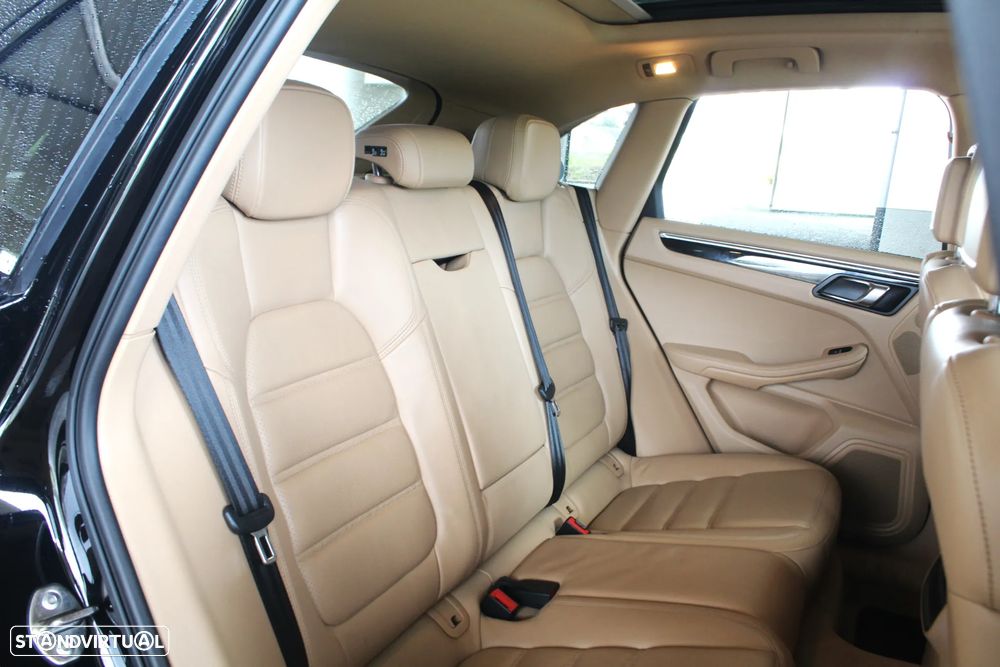 Porsche Macan S - 55