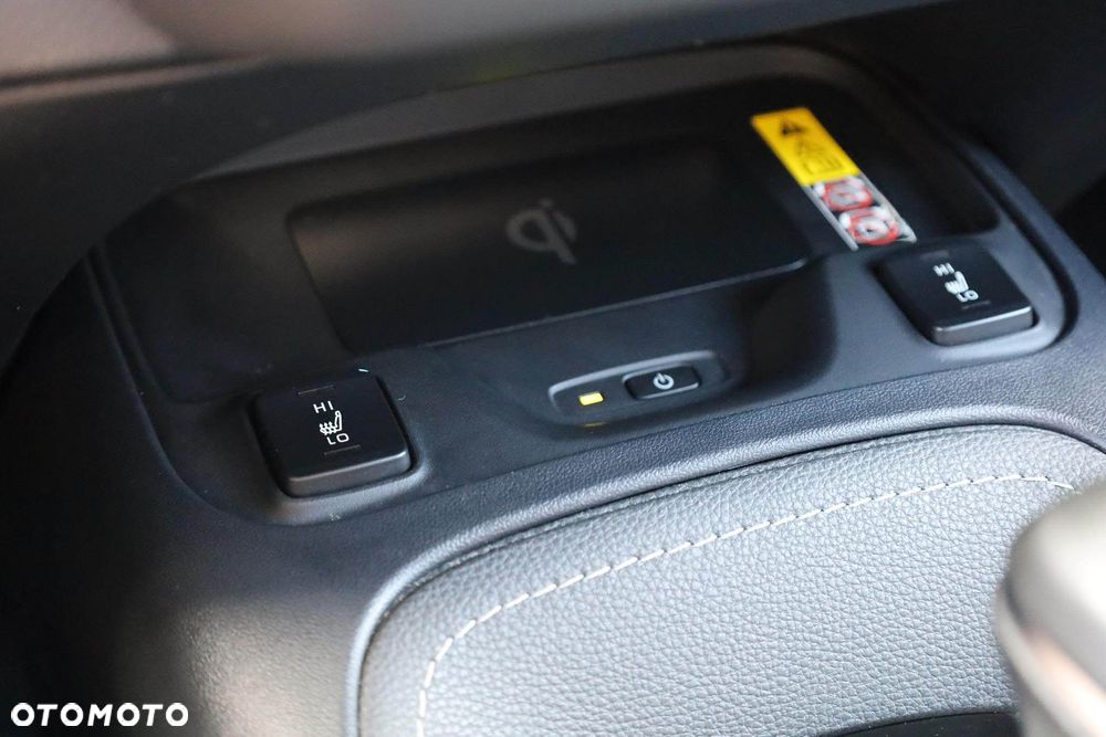 Toyota Corolla 2.0 Hybrid Style - 28