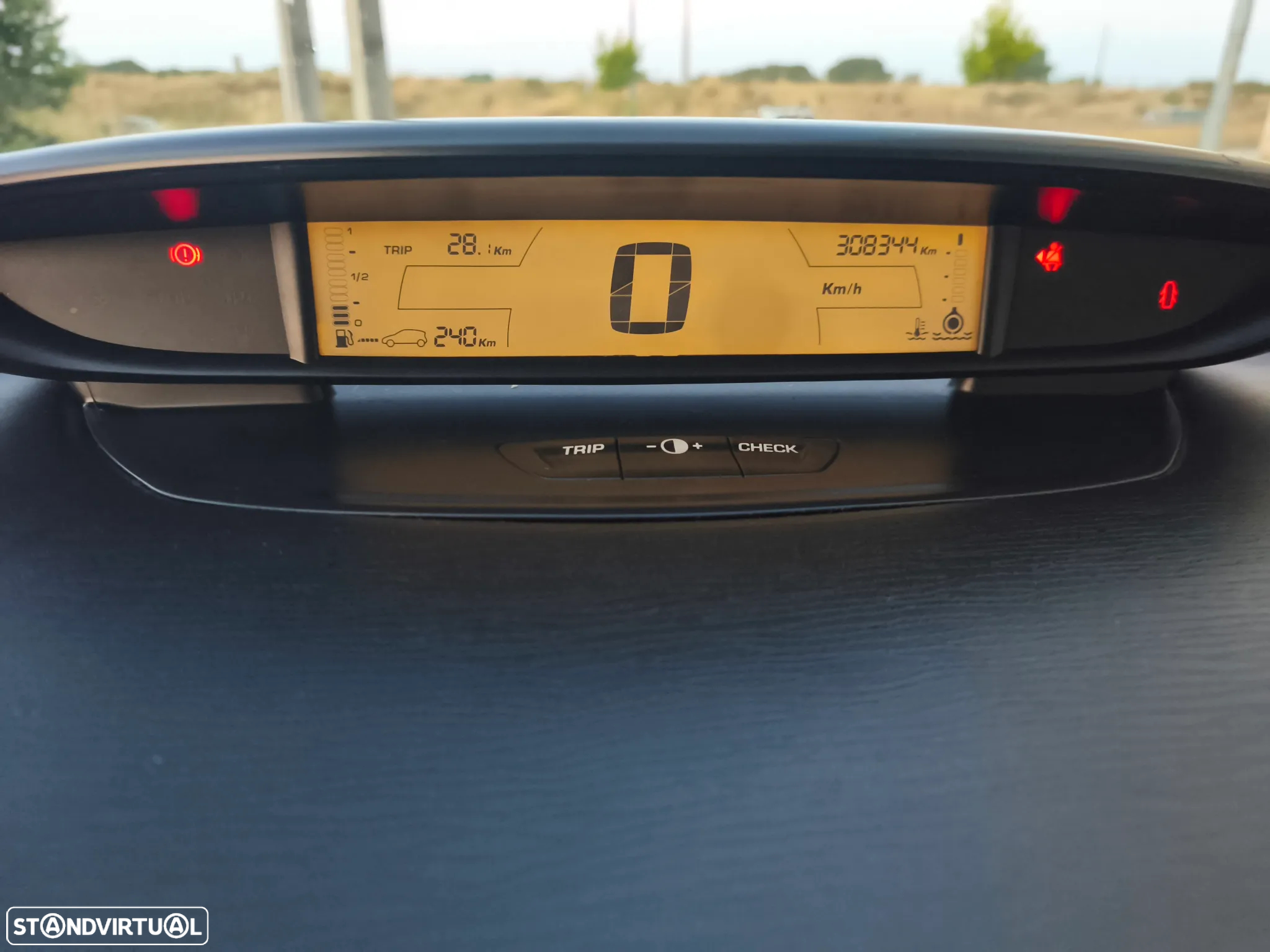 Citroën C4 1.6 HDi Style - 6