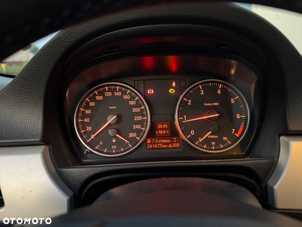 BMW Seria 3 316i - 15