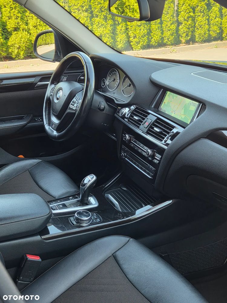 BMW X3 xDrive28i xLine - 23