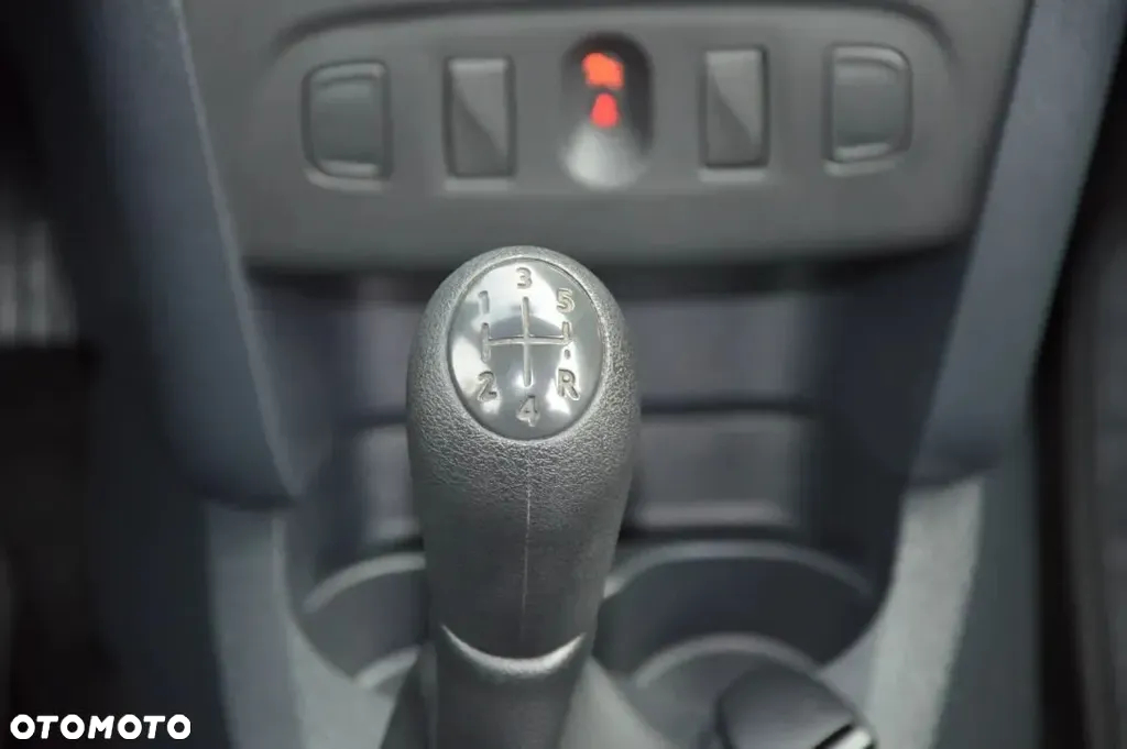 Dacia Sandero SCe 75 Comfort - 22