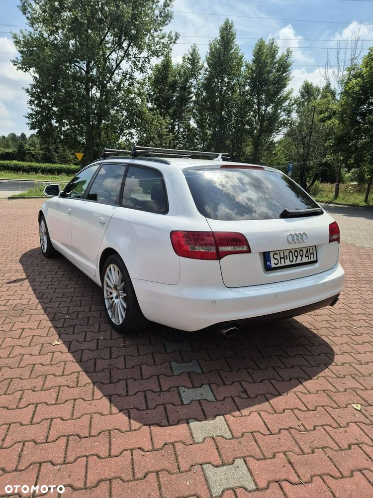 Audi A6 Avant 2010 photo 4